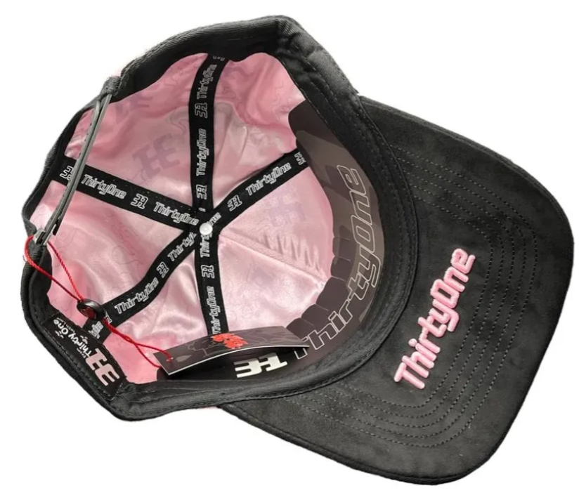 Gorra Thirty One H31 🧢 “NY Perls” Rosa con Flamas – Glam Style de Lujo Edición Limitada