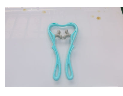 Masajeador Cervical 6 Rodillos con Jade Natural – Diseño Ergonómico Tipo Cisne