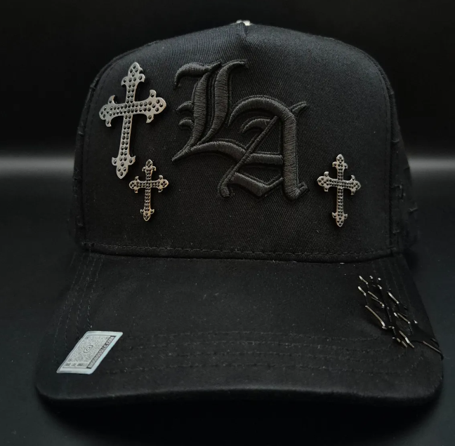 ✨ Gorra Bigg Boss Chrome LA | Cruces Plateadas | Ajustable Negra Elegante
