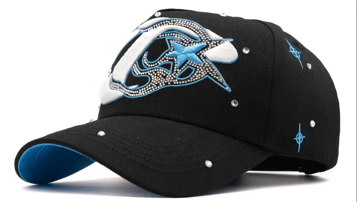 🧢 Gorra ThirtyOne T-Star – Edición Brillante con Bordado y Pedrería