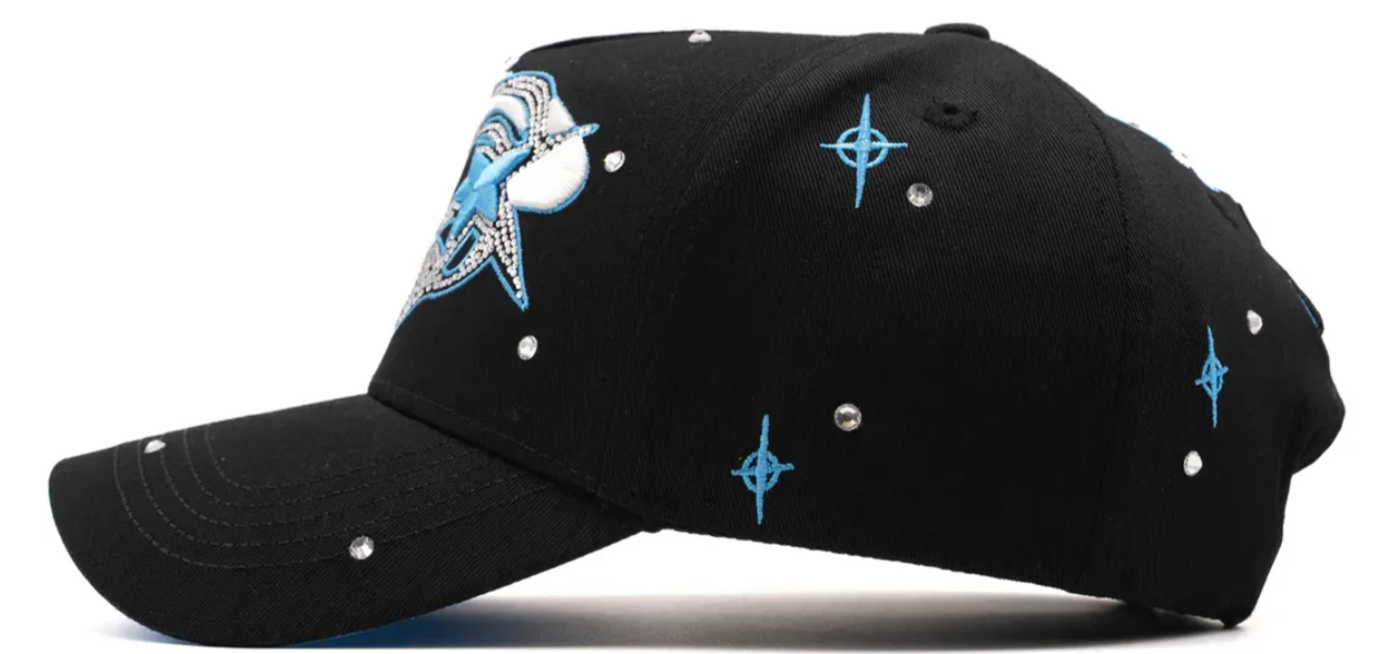🧢 Gorra ThirtyOne T-Star – Edición Brillante con Bordado y Pedrería