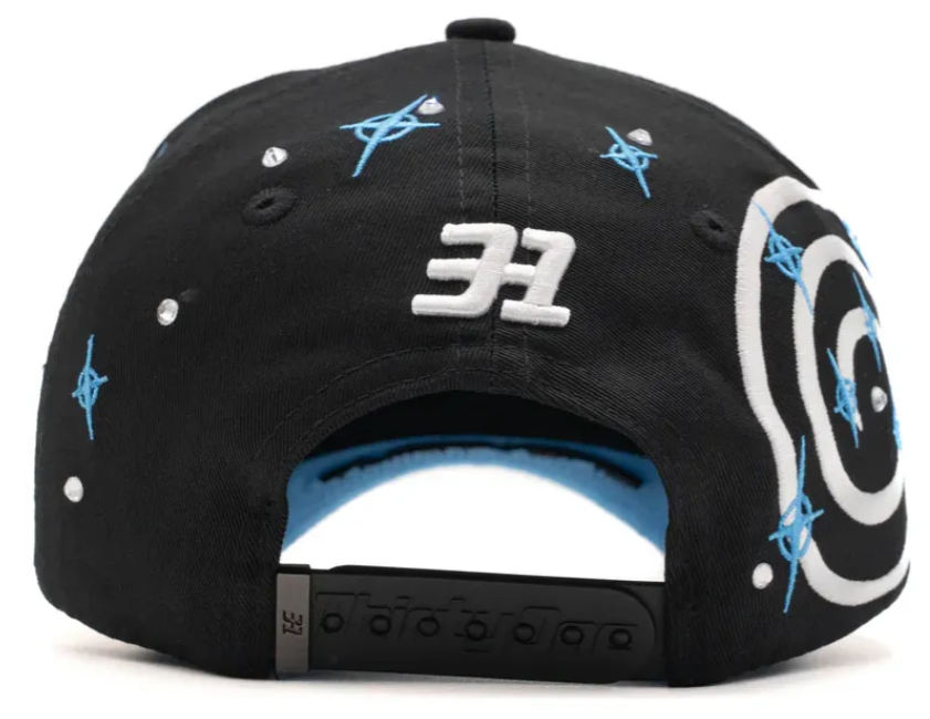 🧢 Gorra ThirtyOne T-Star – Edición Brillante con Bordado y Pedrería