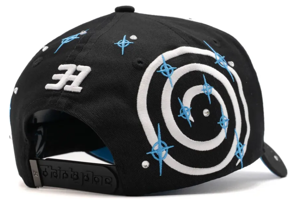 🧢 Gorra ThirtyOne T-Star – Edición Brillante con Bordado y Pedrería