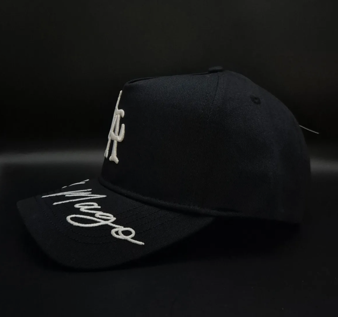Gorra Dandy Edición El Mago – LA Los Ángeles (Broche Metálico)