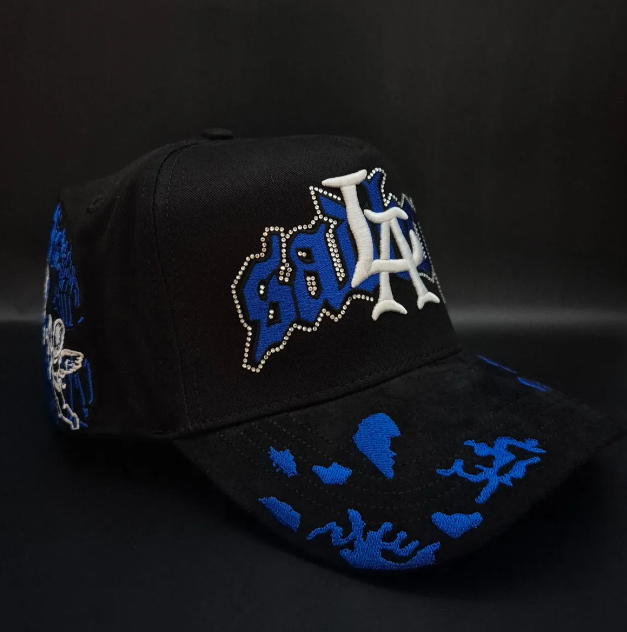 Gorra DANDY HATS x Junior H – Ángel Azul (Edición Especial)